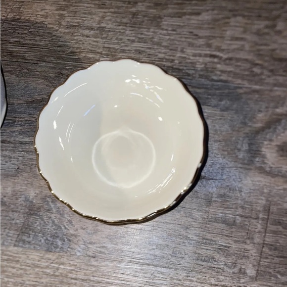 Lenox Collections Rose Blossom 4.5” 5.5” Bowls 24k Gold Trim Set Of 2 - Picture 3 of 9